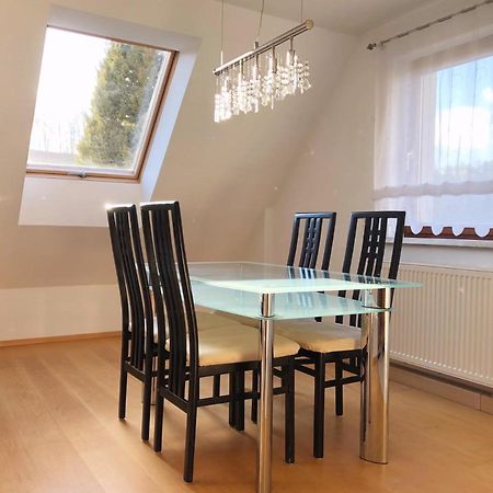 Grosse Wohnung Mit 2 Schlafzimmern Altensteig Exterior photo